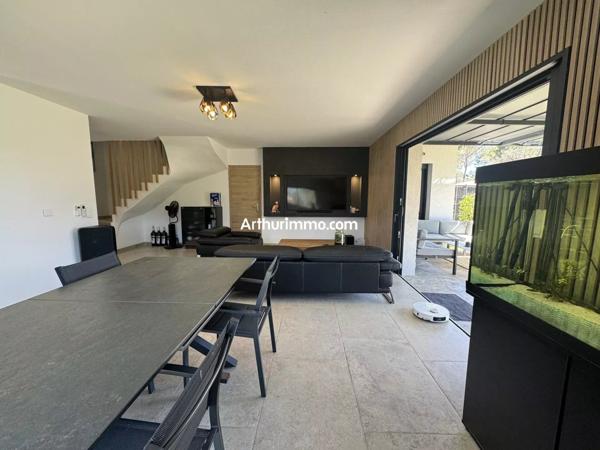 Vente Maison 4 pièces 94 m2 à Trans-en-Provence