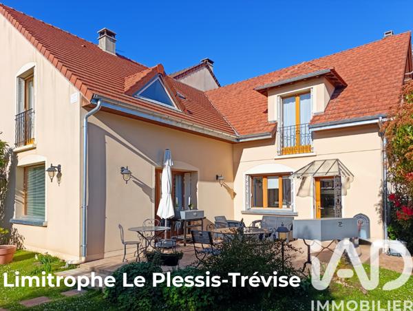 Maison à vendre 6 pièces 158,59 m² Champigny-sur-Marne