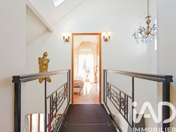 Maison à vendre 6 pièces 158,59 m² Champigny-sur-Marne