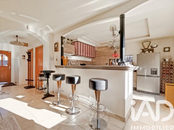 Maison à vendre 6 pièces 158,59 m² Champigny-sur-Marne