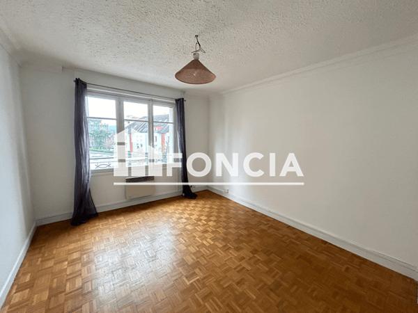 Location Studio 33 m² - 4 Rue Lavoisier Grenoble 38100