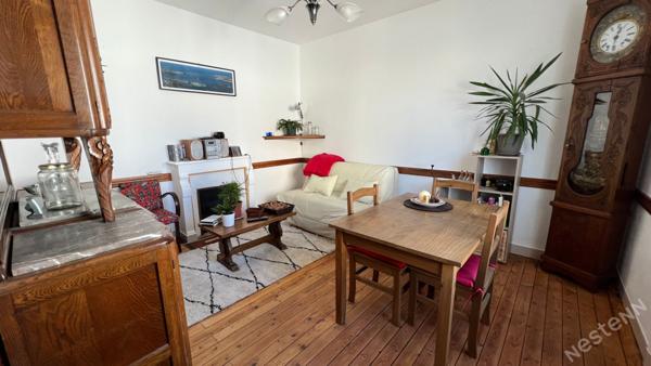 Maison avec beaucoup de potentiel - GARE AURAY