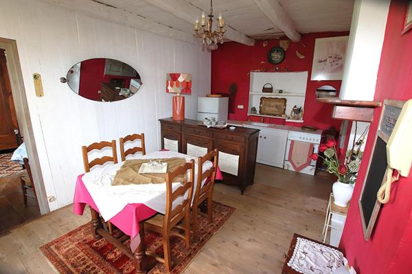 Ensemble immobilier de 193m2 + garage 100m2 - 5 logements