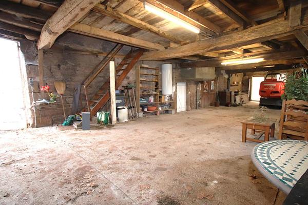Ensemble immobilier de 193m2 + garage 100m2 - 5 logements