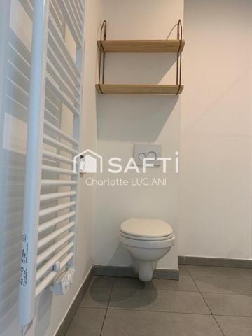 A SAISIR - T2 RECENT AVEC TERRASSE & PARKING