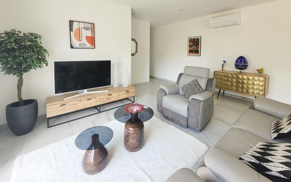 Maison à vendre    7 pièces • 200 m2 Saint-Geours-de-Maremne