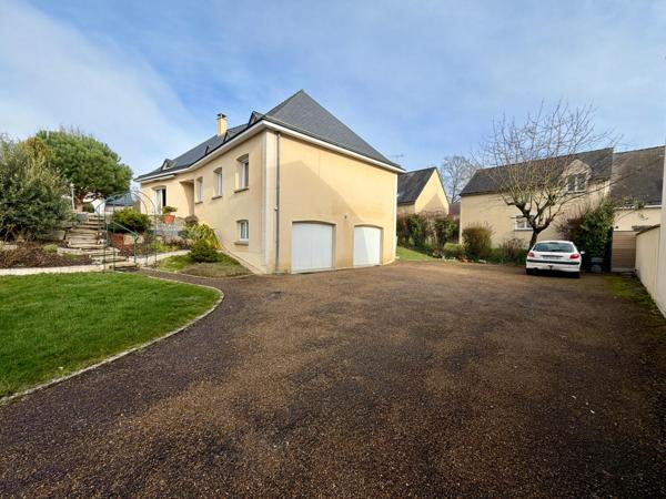 Laval - Pavillon 3 chambres sur terrain de 640m2