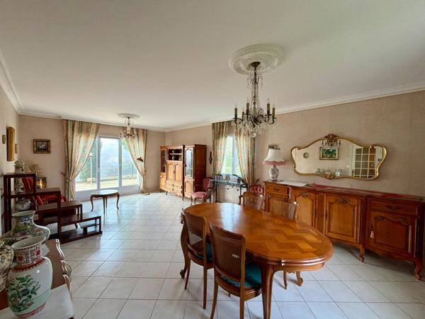 Laval - Pavillon 3 chambres sur terrain de 640m2