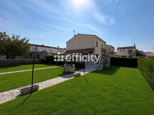 Maison
         5 pièces
        - 90 m² 153 000 € *
