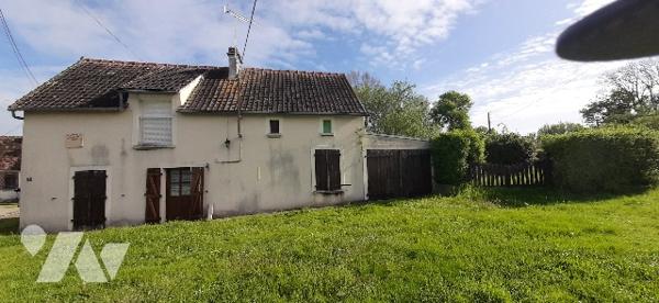 Maison rurale avec jardin et garage