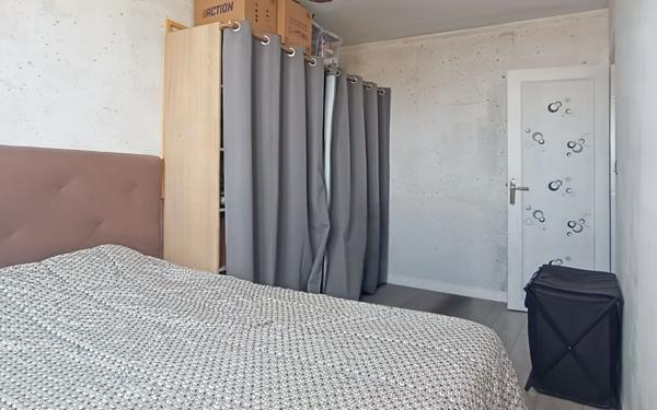 Appartement à vendre    4 pièces • 75,38 m2 Saint-Pierre-des-Corps