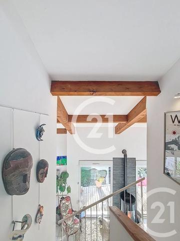Maison à vendre  5 pièces - 123 m 2   ARLES  - 13