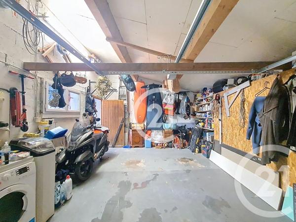 Maison à vendre  5 pièces - 123 m 2   ARLES  - 13