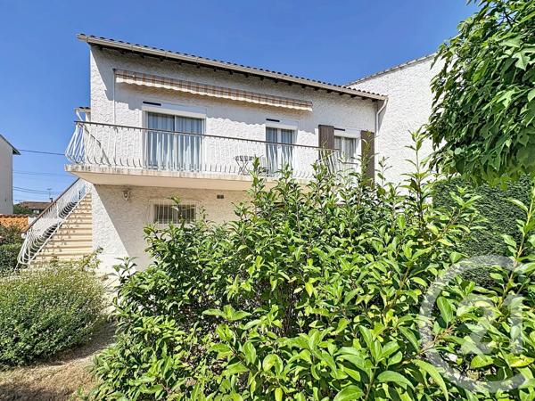 Maison à vendre  5 pièces - 123 m 2   ARLES  - 13
