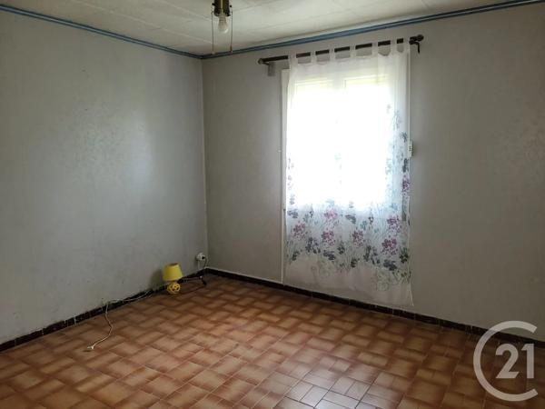 Maison à vendre  4 pièces - 85 m 2   MARIGNANE  - 13