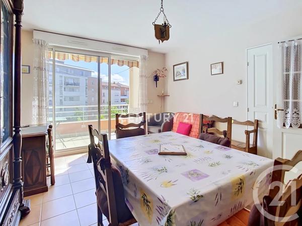 Appartement F2 à vendre  2 pièces - 44,80 m 2   AUBAGNE  - 13