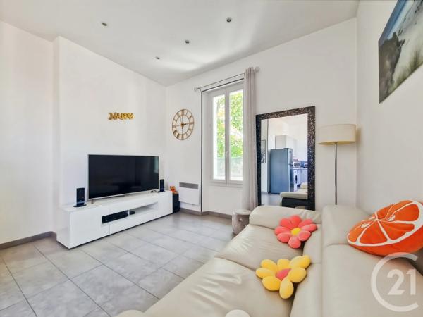 Appartement F2 à vendre  2 pièces - 44,80 m 2   AUBAGNE  - 13