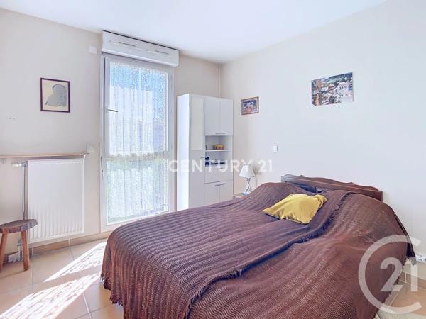 Appartement F2 à vendre  2 pièces - 44,80 m 2   AUBAGNE  - 13