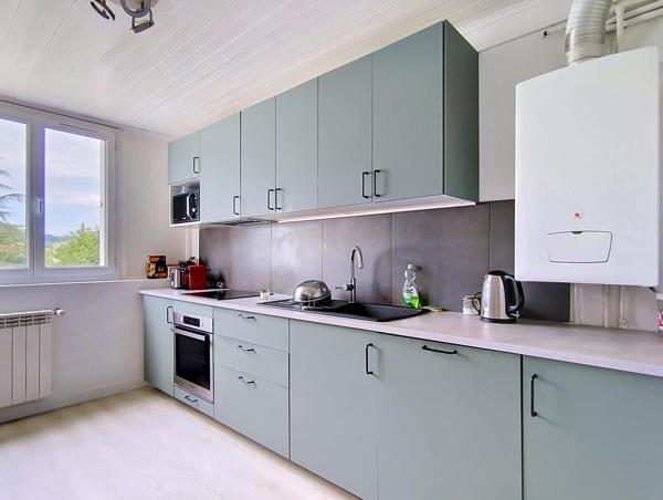 Appartement 4 pièces 77m² - Balcon - Cellier - Parking