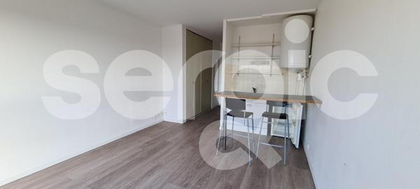 Location 1 Pieces 22 80000 Amiens 25 0840 01 0015