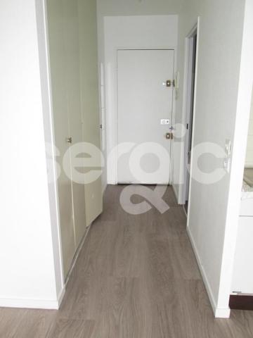 Location 1 Pieces 22 80000 Amiens 25 0840 01 0015