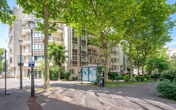 Appartement à vendre    2 pièces • 48,70 m2 Joinville-le-Pont
