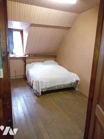 Maison mitoyenne proche centre ville