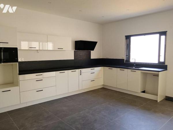MONTELIMAR, maison plain pied 120 m2 avec piscine