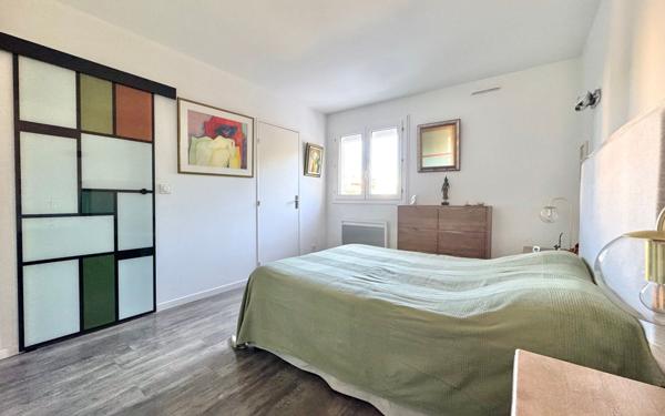 Appartement à vendre    4 pièces • 102,64 m2 Marseille 9