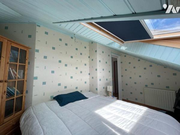 A Vendre à Trégastel (22730) en Côtes-d'Armor (22), une propriété à usage d'habitation et comme...