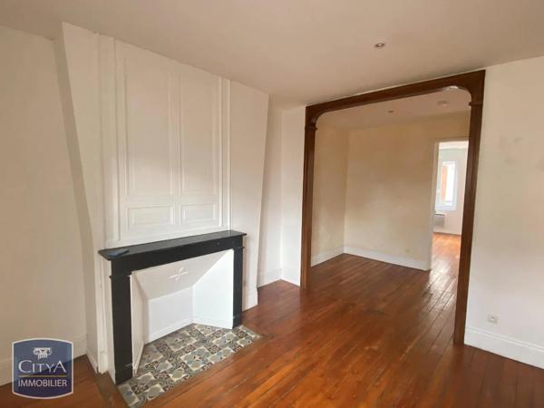 Appartement à louer 2 pièces 45.42m² Saint-Quentin (02100)