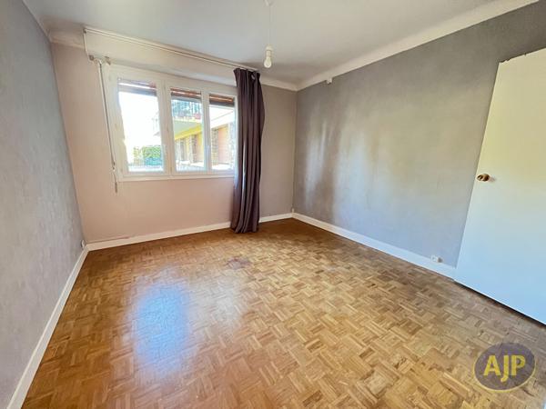Appartement à vendre Nantes - 5 pièces, 108m² avec 3 chambre(s) à 199 000€ - AJP Immobilier Nantes Nord