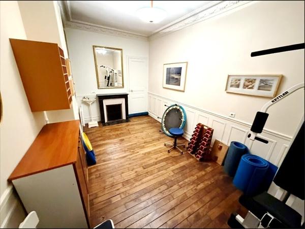 LOCAL VIDE 498 000 €