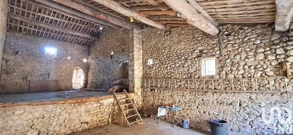 Maison 4 pièces de 88 m² à Die (26150)