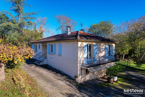 A Vendre Maison de 102 m² sur sous-sol avec garage et jardin clôturé aux portes de Condom