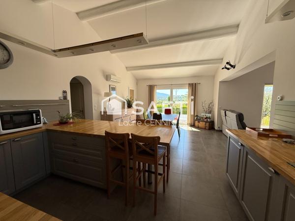 Maison récente avec vue sur le Ventoux