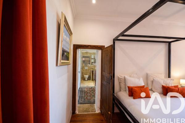 Maison à vendre 15 pièces 303,3 m² Nyons