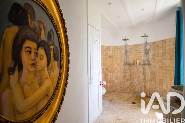 Maison à vendre 15 pièces 303,3 m² Nyons