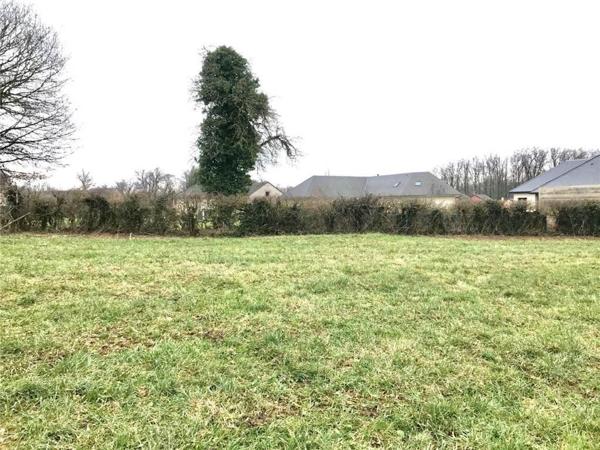 VENTE TERRAIN À BÂTIR - NAUCELLE (12800)