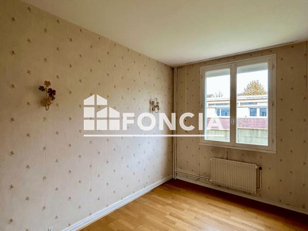 Location Appartement 3 pièces 64.28 m² - 56 Route de Darnetal Rouen 76000