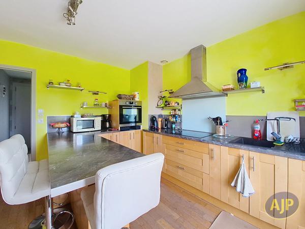 Vente maison La Roche Sur Yon : 270 555 € - AJP Immobilier La Roche-sur-Yon