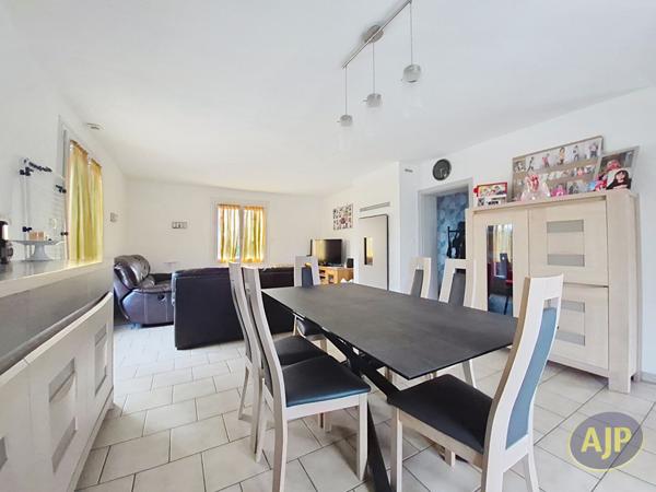 Vente maison La Roche Sur Yon : 270 555 € - AJP Immobilier La Roche-sur-Yon