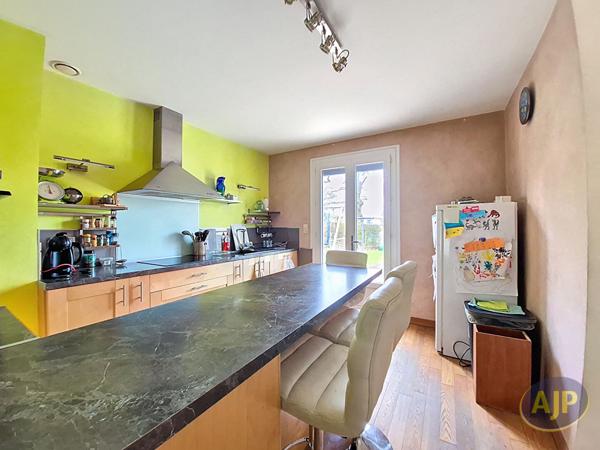 Vente maison La Roche Sur Yon : 270 555 € - AJP Immobilier La Roche-sur-Yon