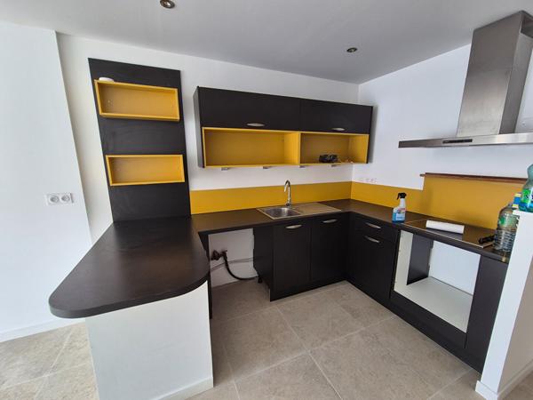 Villa Nages-Et-Solorgues 4 pièces 80 m2