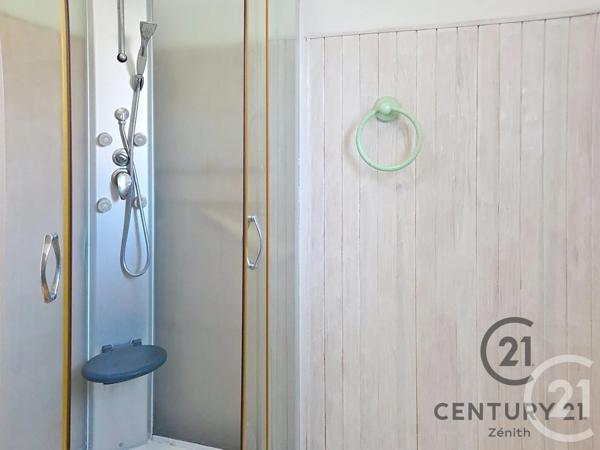 Maison à vendre  6 pièces - 142 m 2   LE BARCARES  - 66