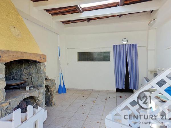 Maison à vendre  6 pièces - 142 m 2   LE BARCARES  - 66