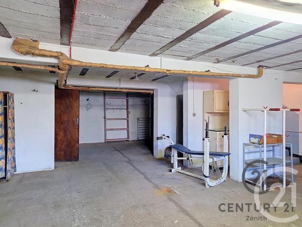 Maison à vendre  6 pièces - 142 m 2   LE BARCARES  - 66
