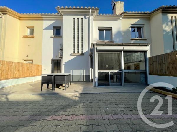 Maison à vendre  6 pièces - 142 m 2   LE BARCARES  - 66