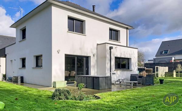 Biens de prestige à vendre Berric : 411 645 € - AJP Immobilier Questembert