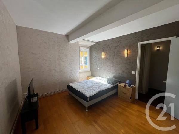 Maison à vendre  3 pièces - 61,11 m 2   TOURNAY  - 65
